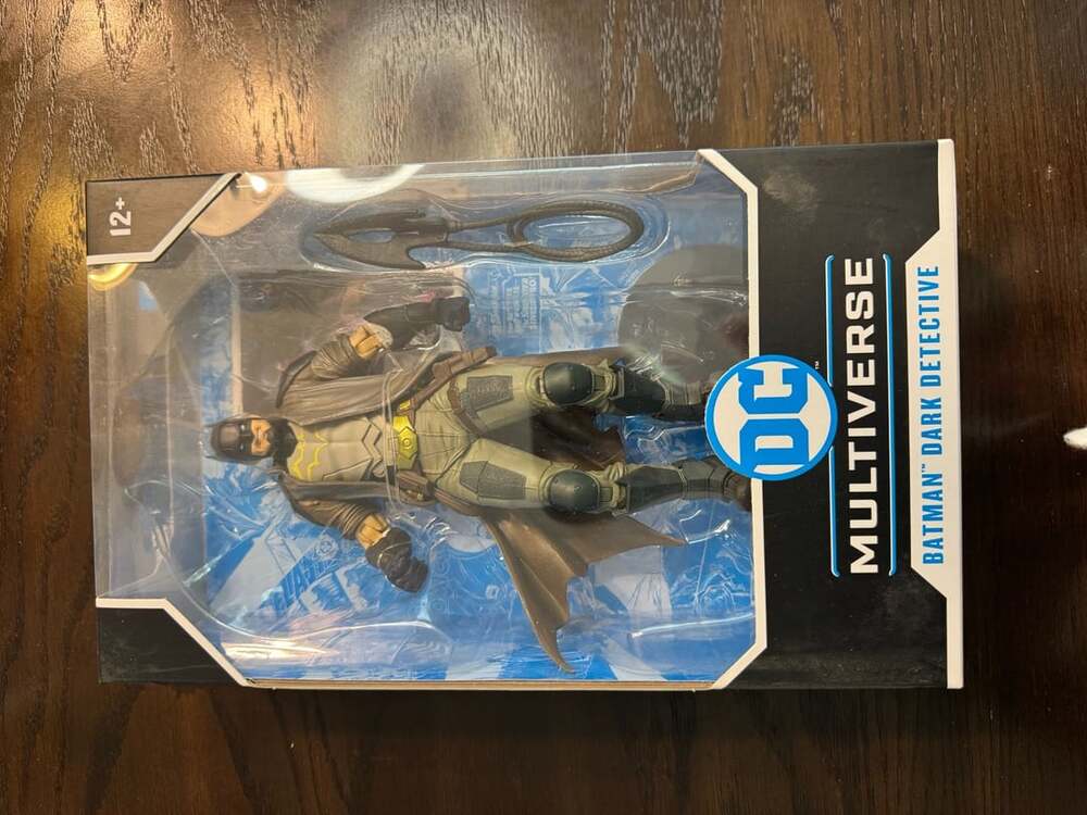 McFarlane Toys DC Multiverse Batman Dark Detective Figure